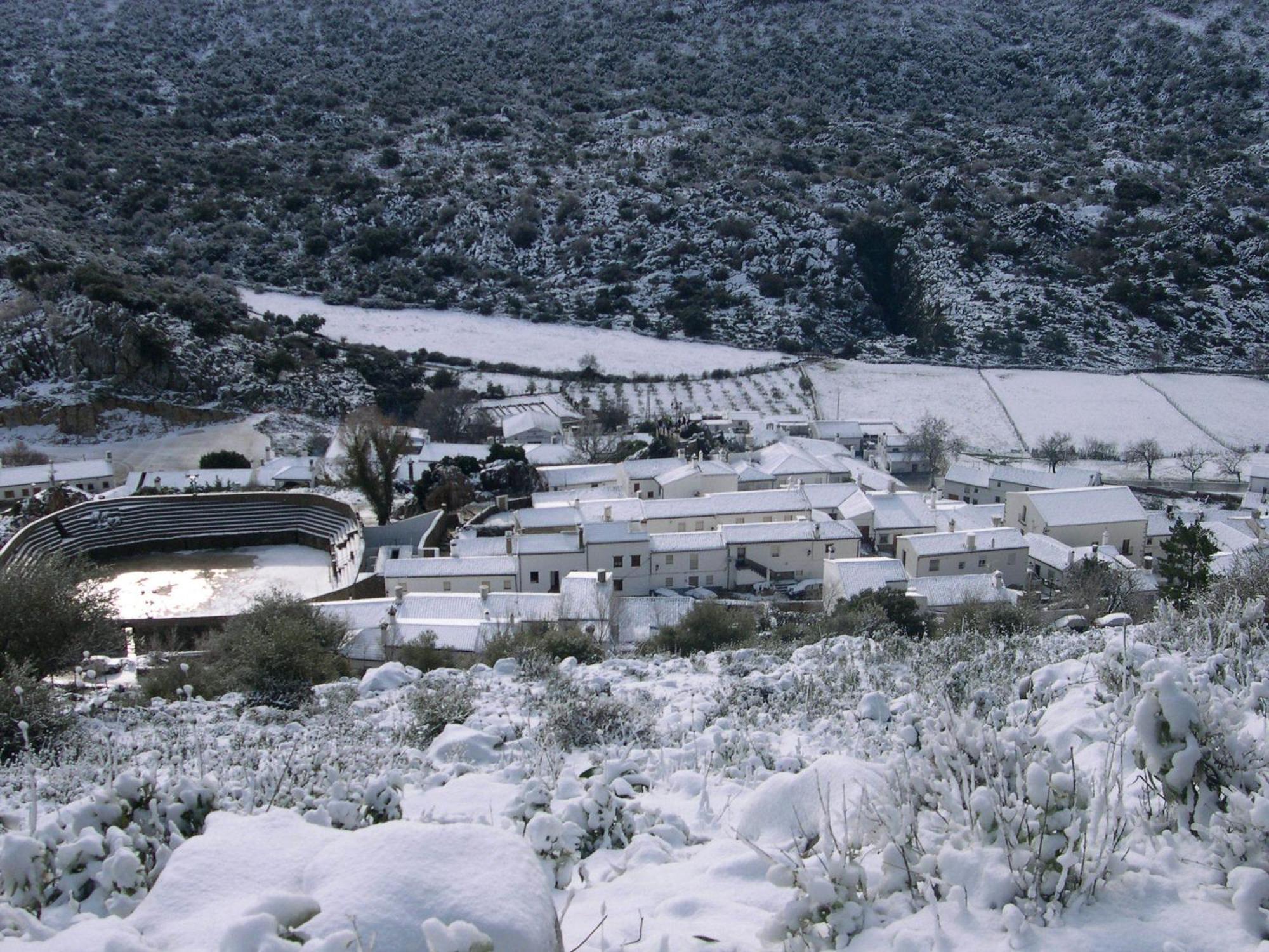 Tugasa Hotel Y Apartamentos Rurales La Posada فيلالوينجا دي لا روزاريو المظهر الخارجي الصورة